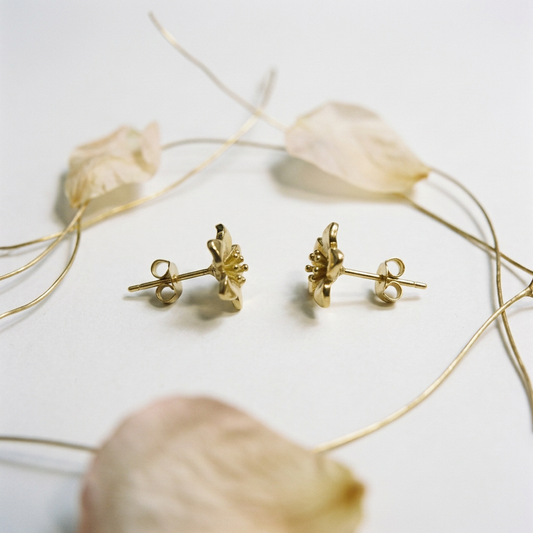 14K Gold Filled Five-Petal Flower Stud Earrings