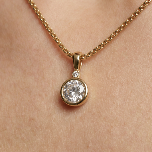 14K Gold Filled Cubic Zirconia Circular Pendant Necklace
